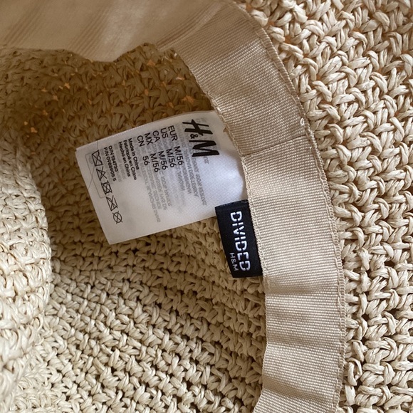 HM paper straw hat - NWT - Picture 2 of 6